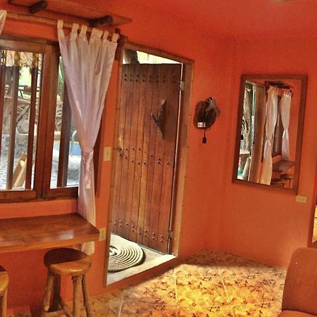 Lonesome George Ecolodge Puerto Ayora  Pokoj fotografie